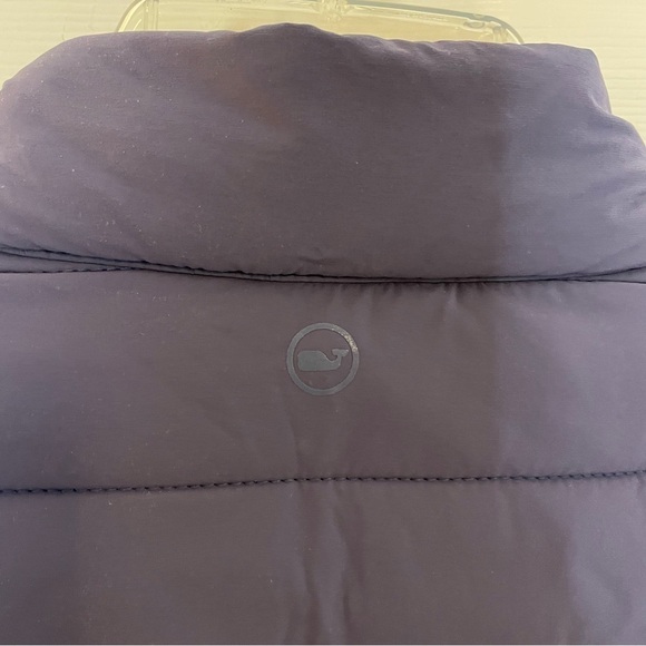 Vineyard Vines Performance Puffer Jacket (L) - Picture 4 of 7